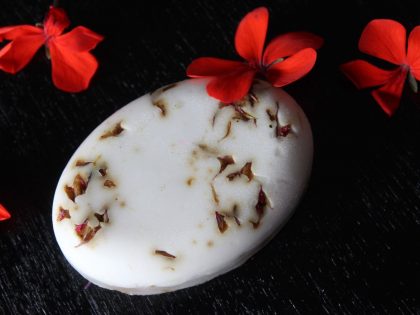handmade-geranium-organic-soap