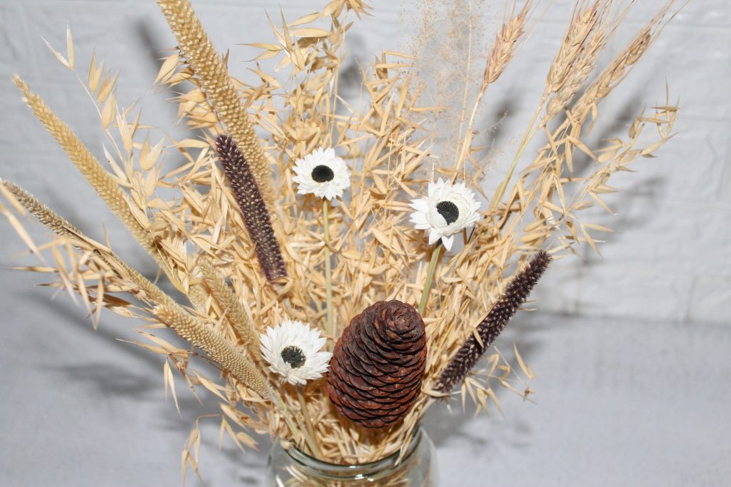 dried flowers bouquet