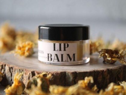 chamomile-lip-balm
