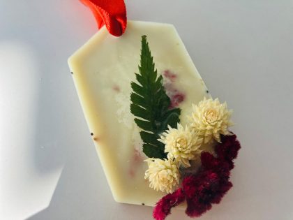Maroon off White Scented Sachet