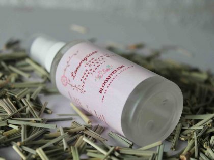 organic-lemongrass-face-mist