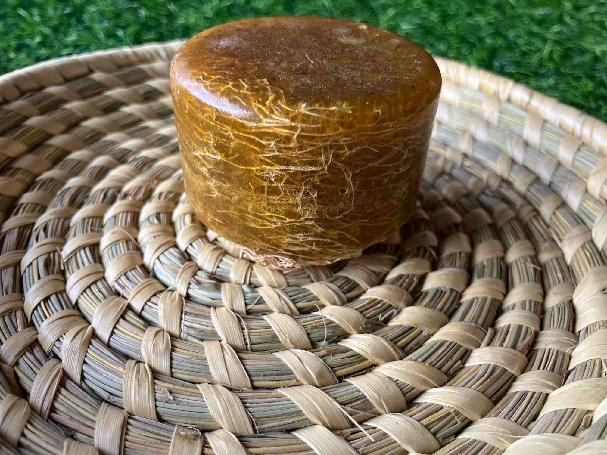 Organic Chamomile & Loofah Bathing Bar Organic Chamomile & Loofah Bathing Bar