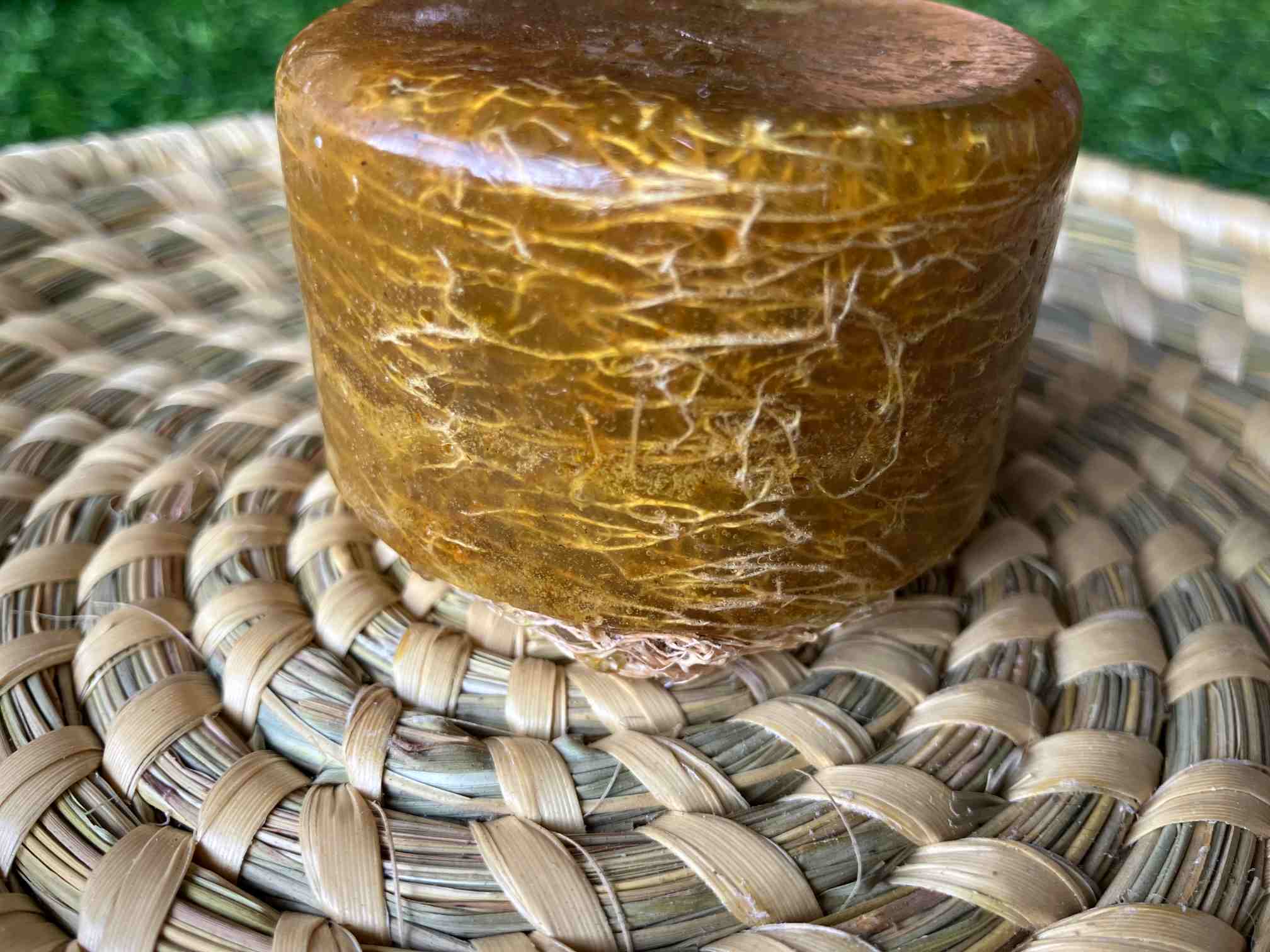 Organic Chamomile & Loofah Bathing Bar Organic Chamomile & Loofah Bathing Bar