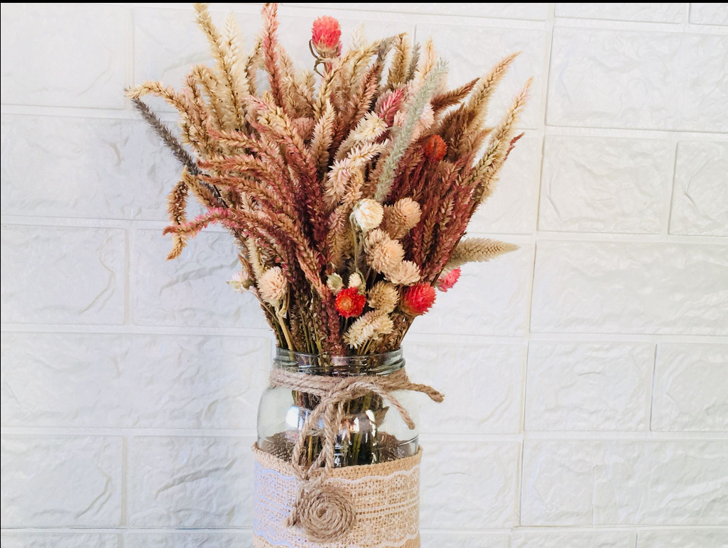 dried flowers

